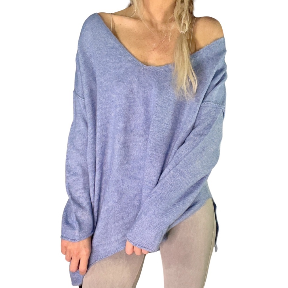 BOUTIQUE* PINCH Soft V-Neck‎ Side-Slit Knit Sweater